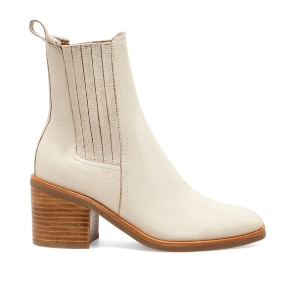 Silent D Naydo White Chelsea Boots - Picture 1 of 9